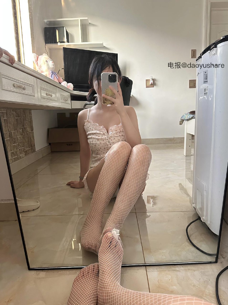 【在线看】抖音 财神爷的心尖尖 秘语空间 NO.011期 【30P】-51微密